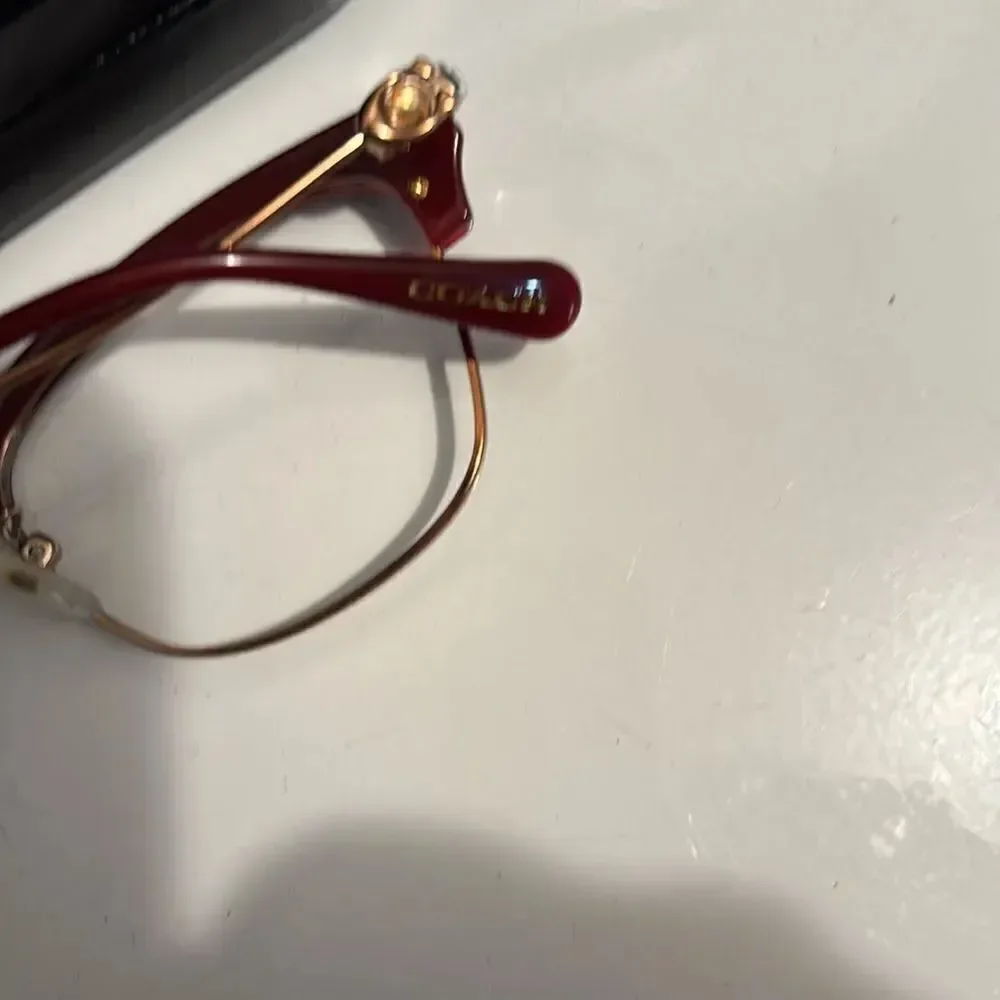 Coach elegant glasses